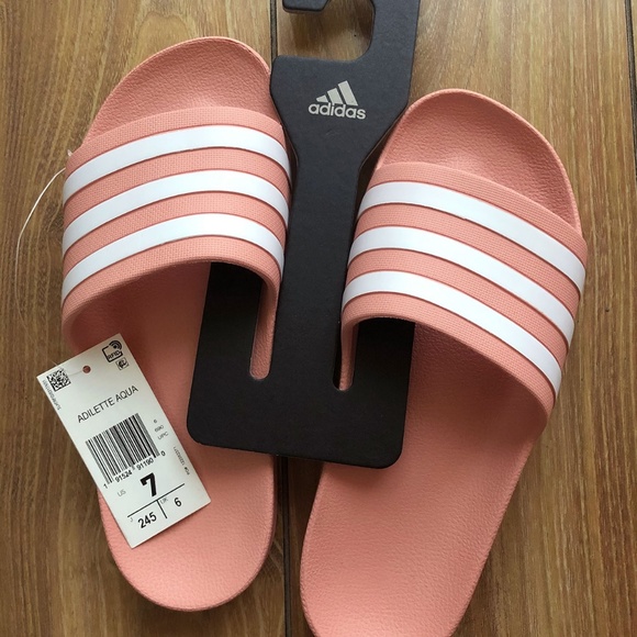 Adidas Adilette Aqua Pink Slide Sandals Nwt Adidas Adilette Aqua Pink Slide Sandals Nwt